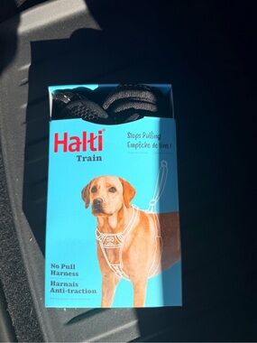 NEW Never used Train No-Pull Dog Harness — Black